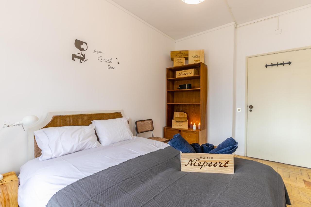 Wine Inn Carcavelos Guesthouse Exteriör bild