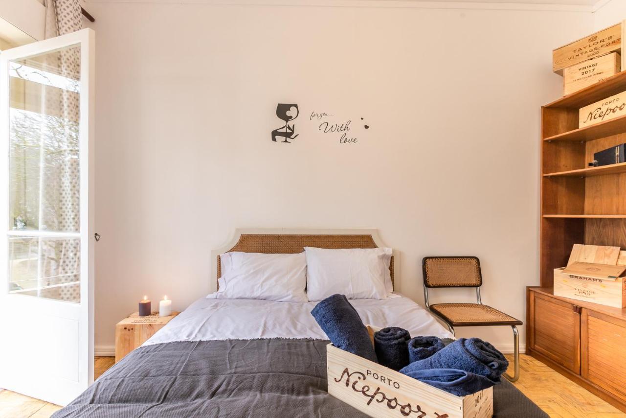 Wine Inn Carcavelos Guesthouse Exteriör bild